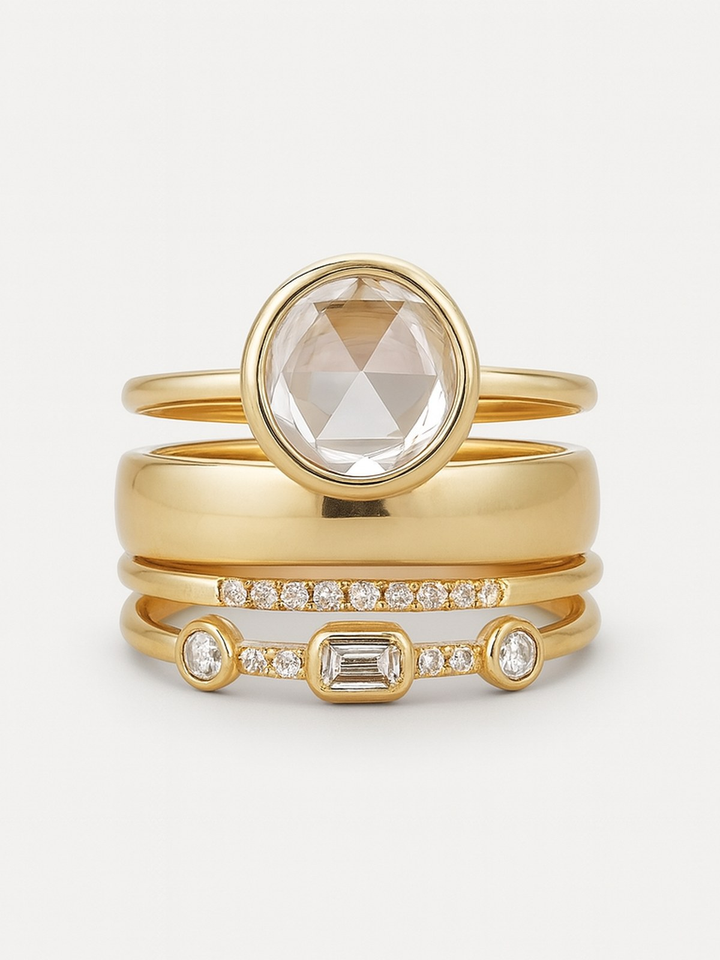 Vintage Gold Ring with Zirconia