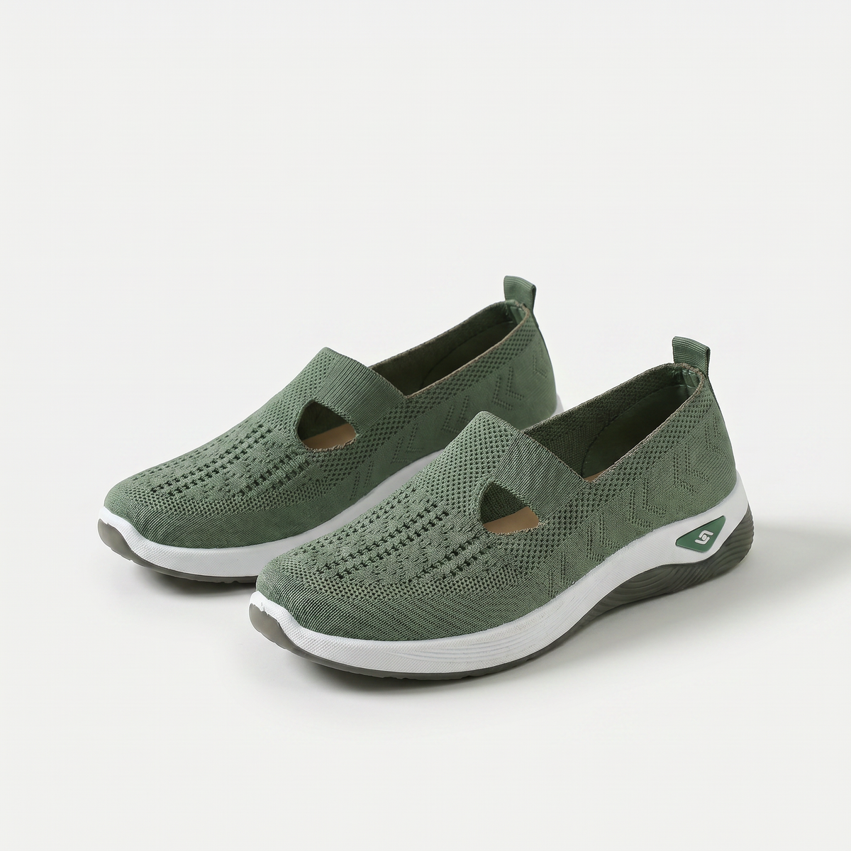 AZELIA™ | Slip-On Sneakers with Maximum Comfort Cushioning