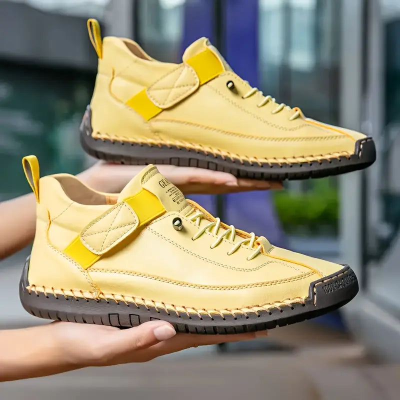 Novira | Cushioned wide-fit sneakers