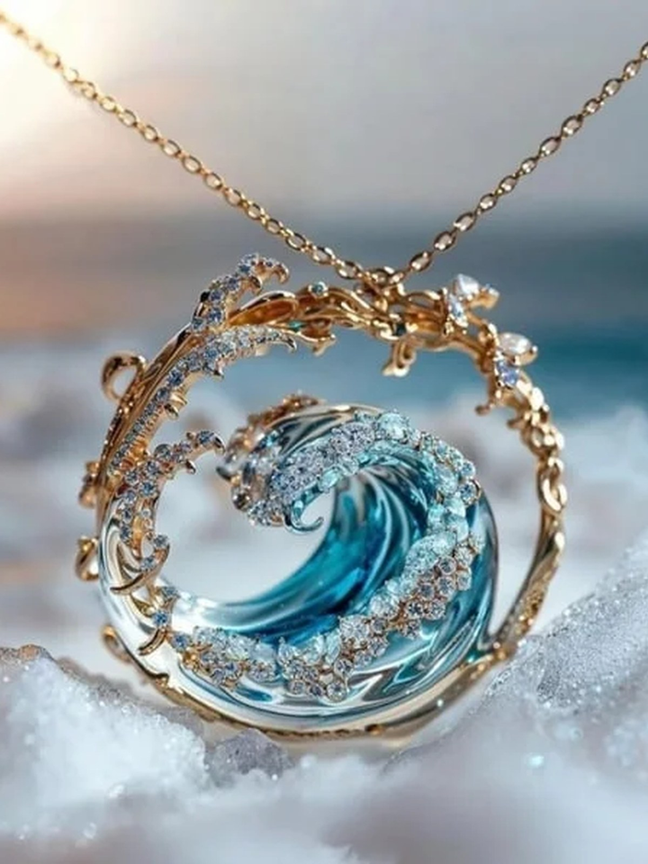 ETERNAL WAVE NECKLACE